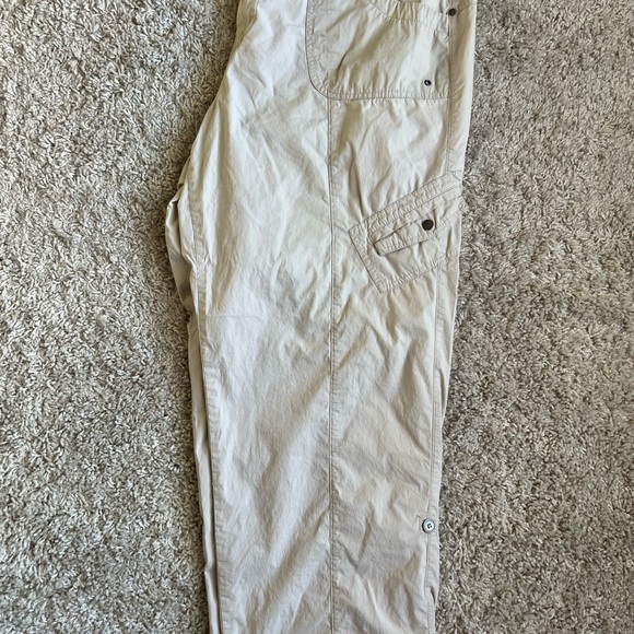 WMNs Cargo khaki pants - Picture 2 of 7